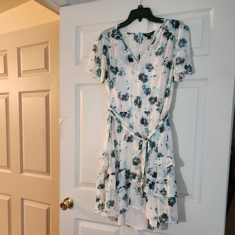 SIMPLY VERA VERAWANG woman Dress White/Blue flowers ruffles size L
